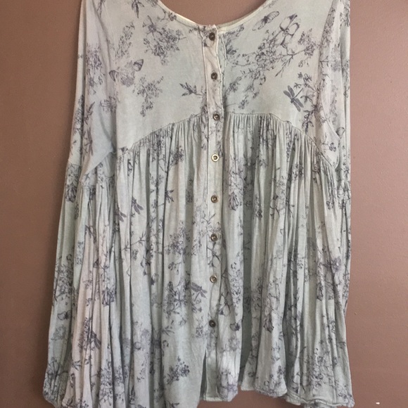 Shirt - Picture 3 of 3